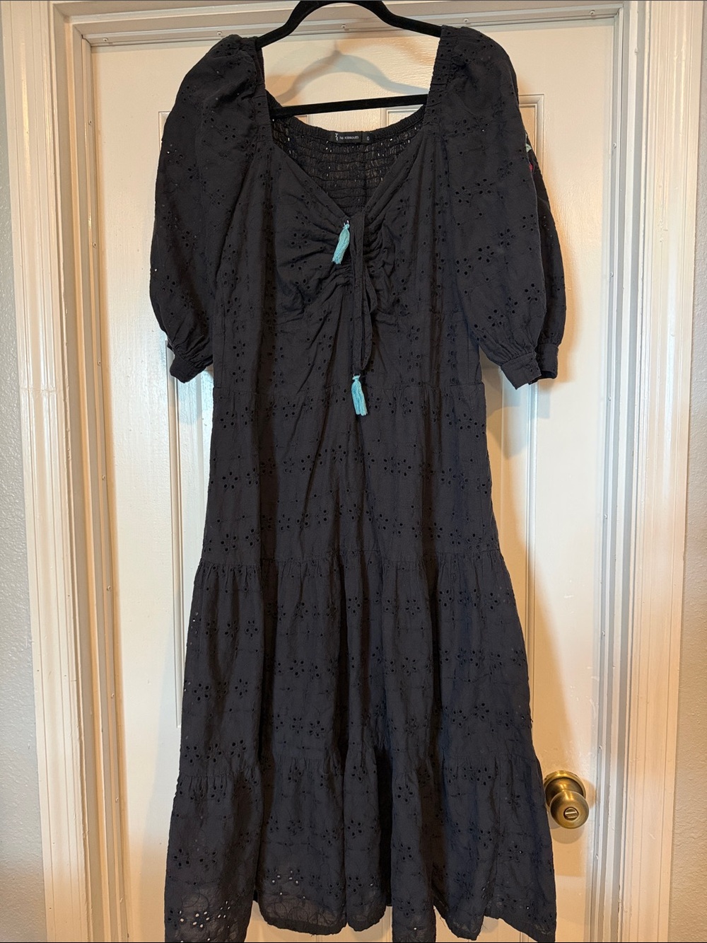 Thaís Rodrigues Black Eyelet Embroidered Puff Sleeve Midi Dress/ Large